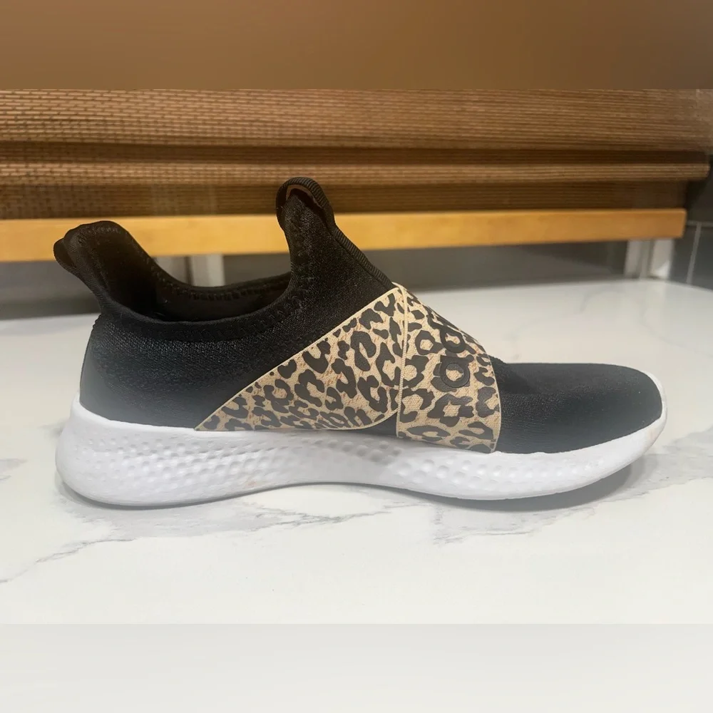 Adidas Women's Black and Leopard Print Sneakers - Picture 8 of 10